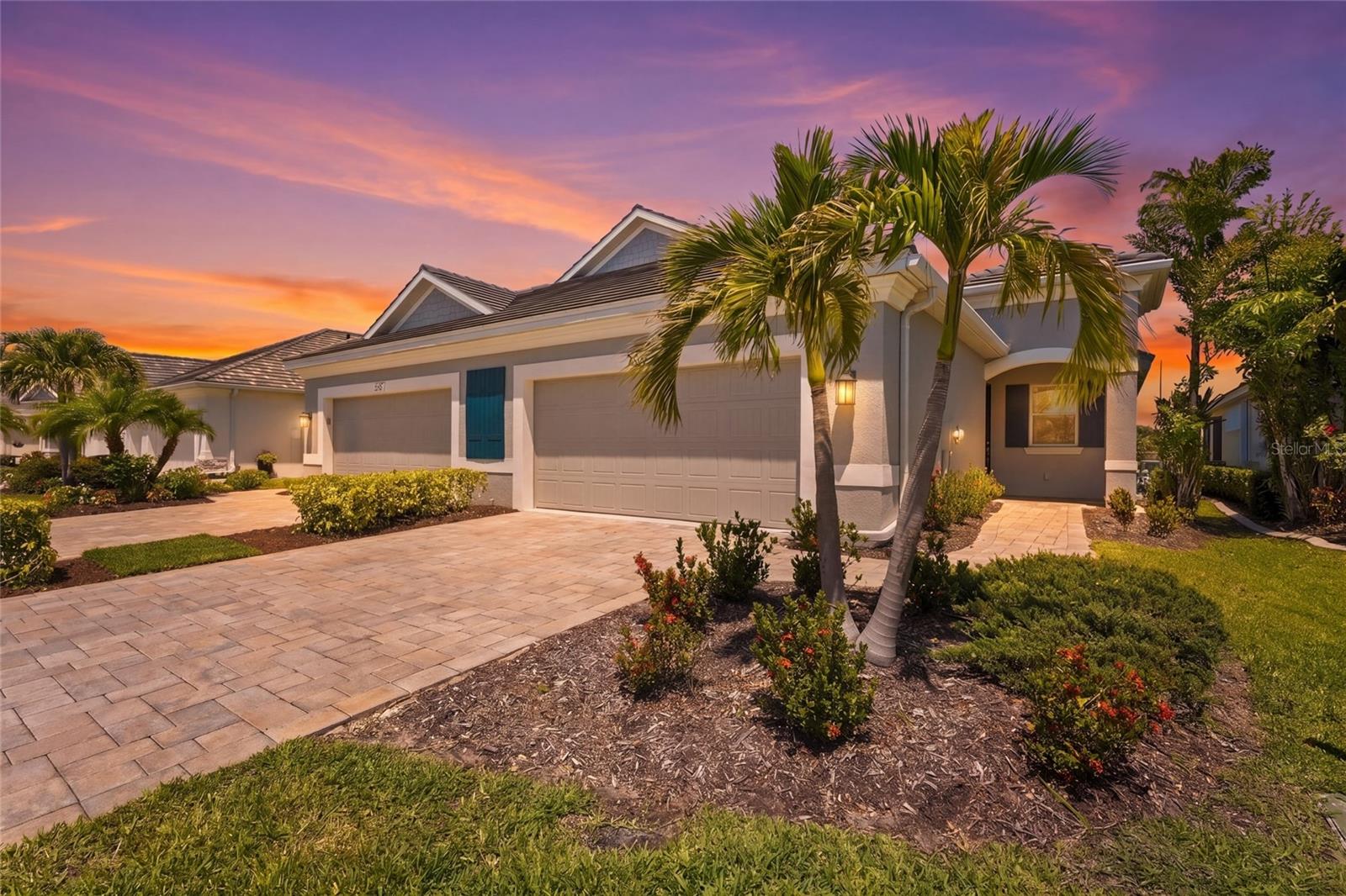 7523 Campus Cove, FL