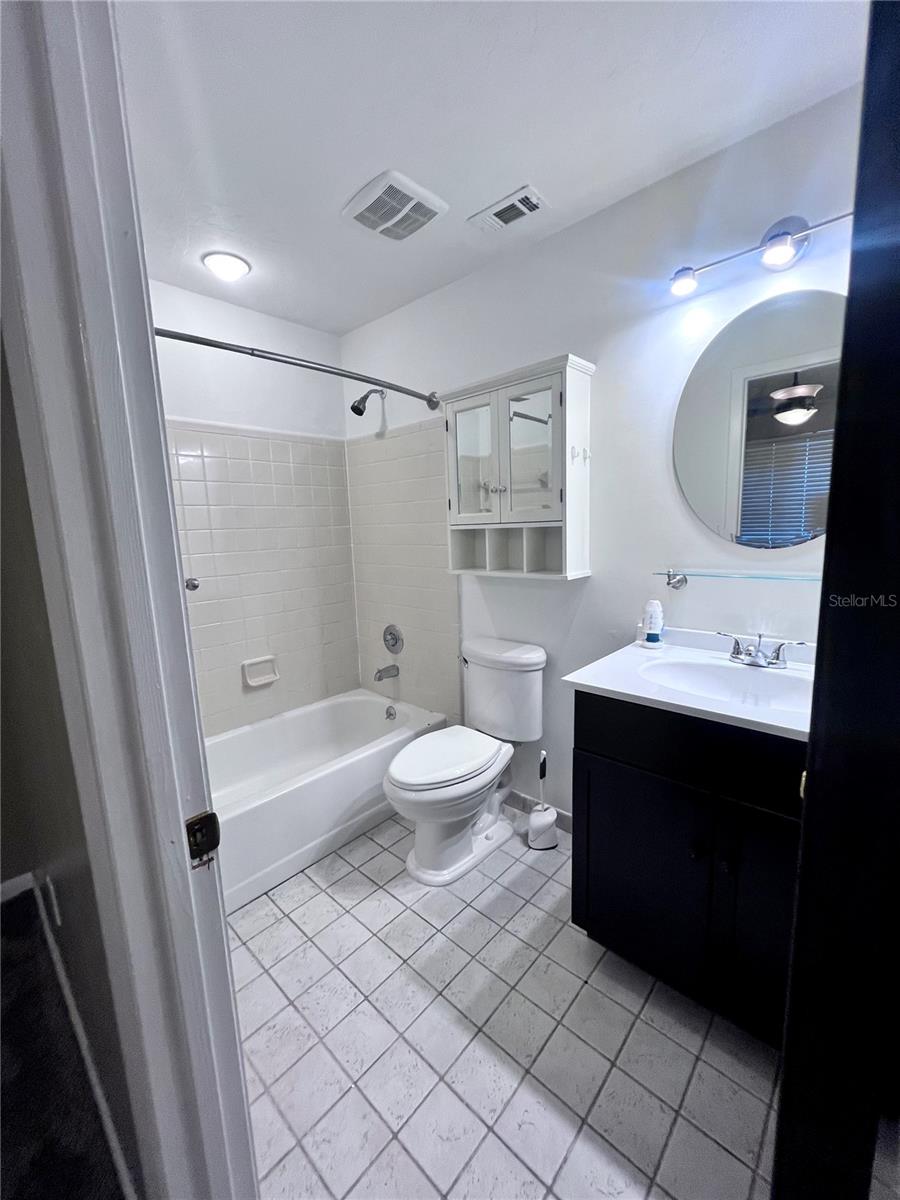 2735 35th Place, FL