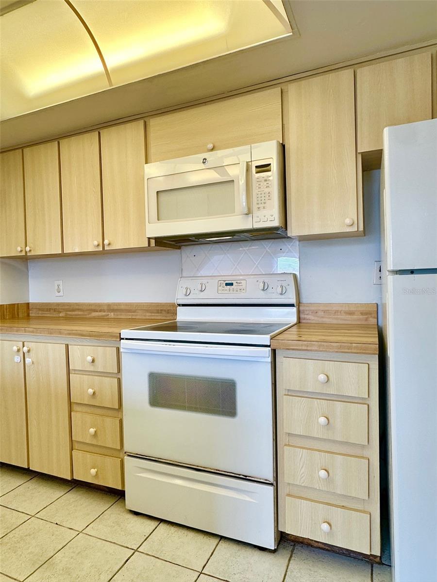 2617 Cove Cay Drive, FL