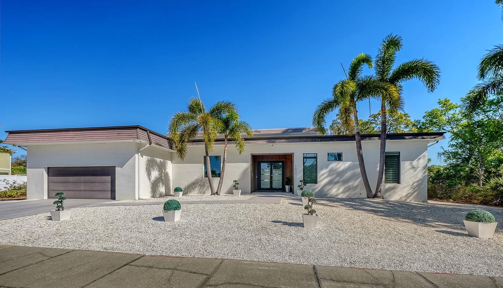 1899 Vamo Way, FL
