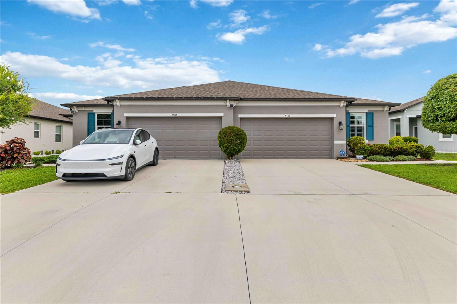 8512 Cache Drive, FL
