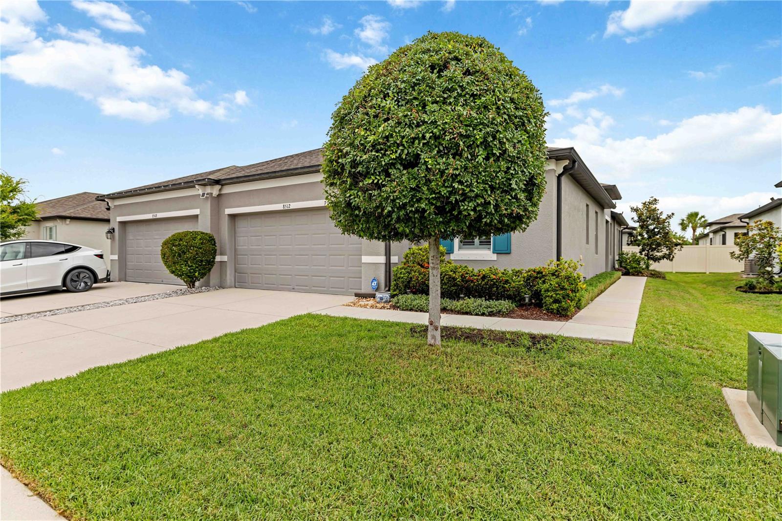 8512 Cache Drive, FL