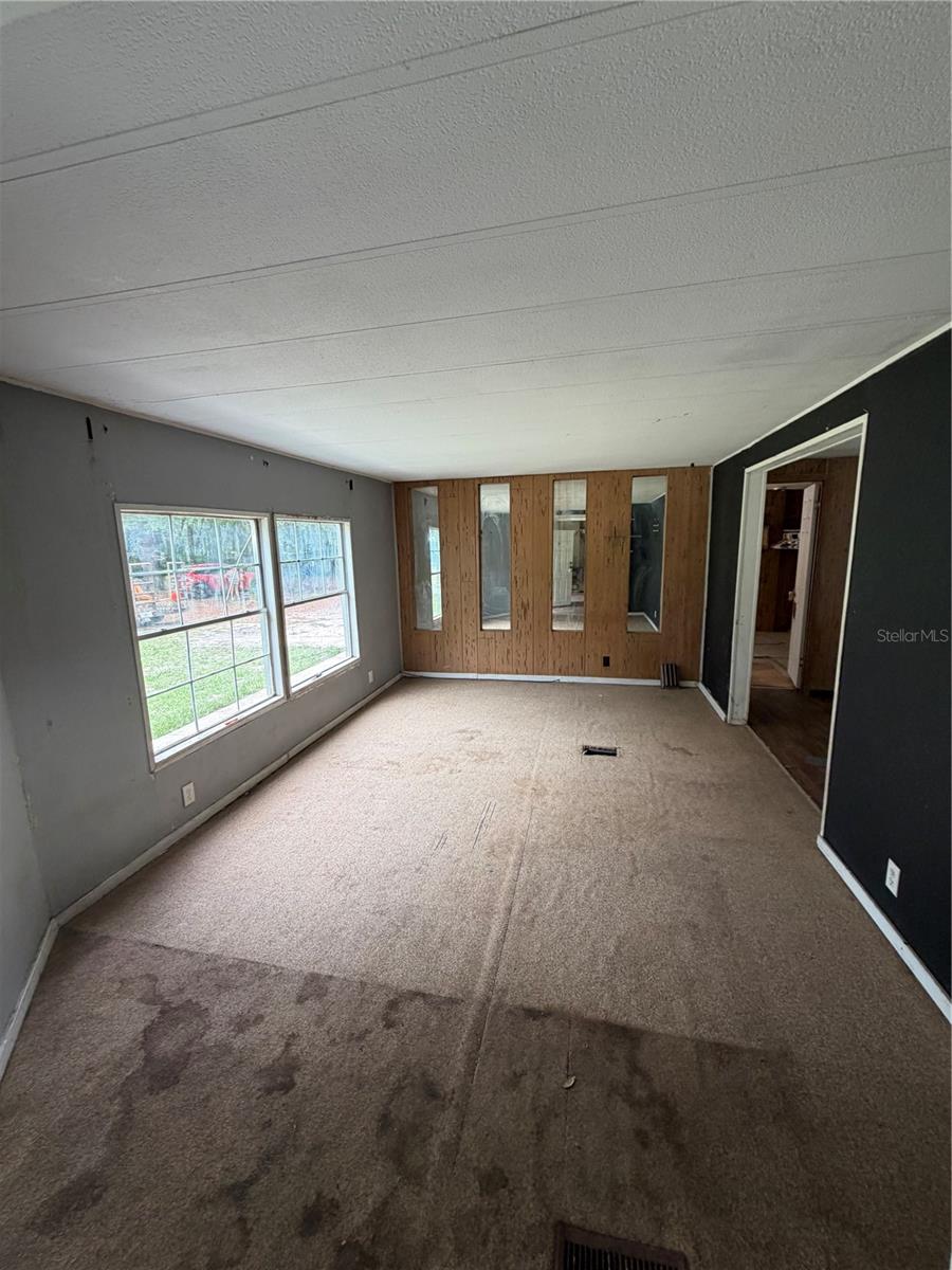 14840 147 Place, FL