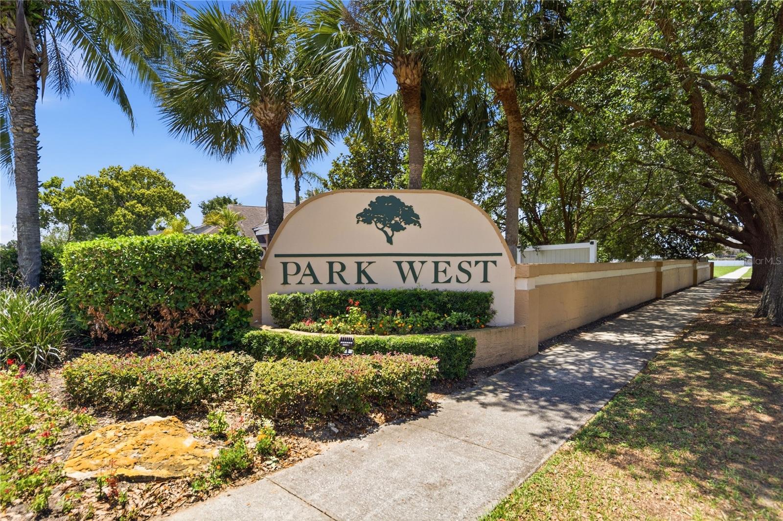 8055 Lesia Circle, FL