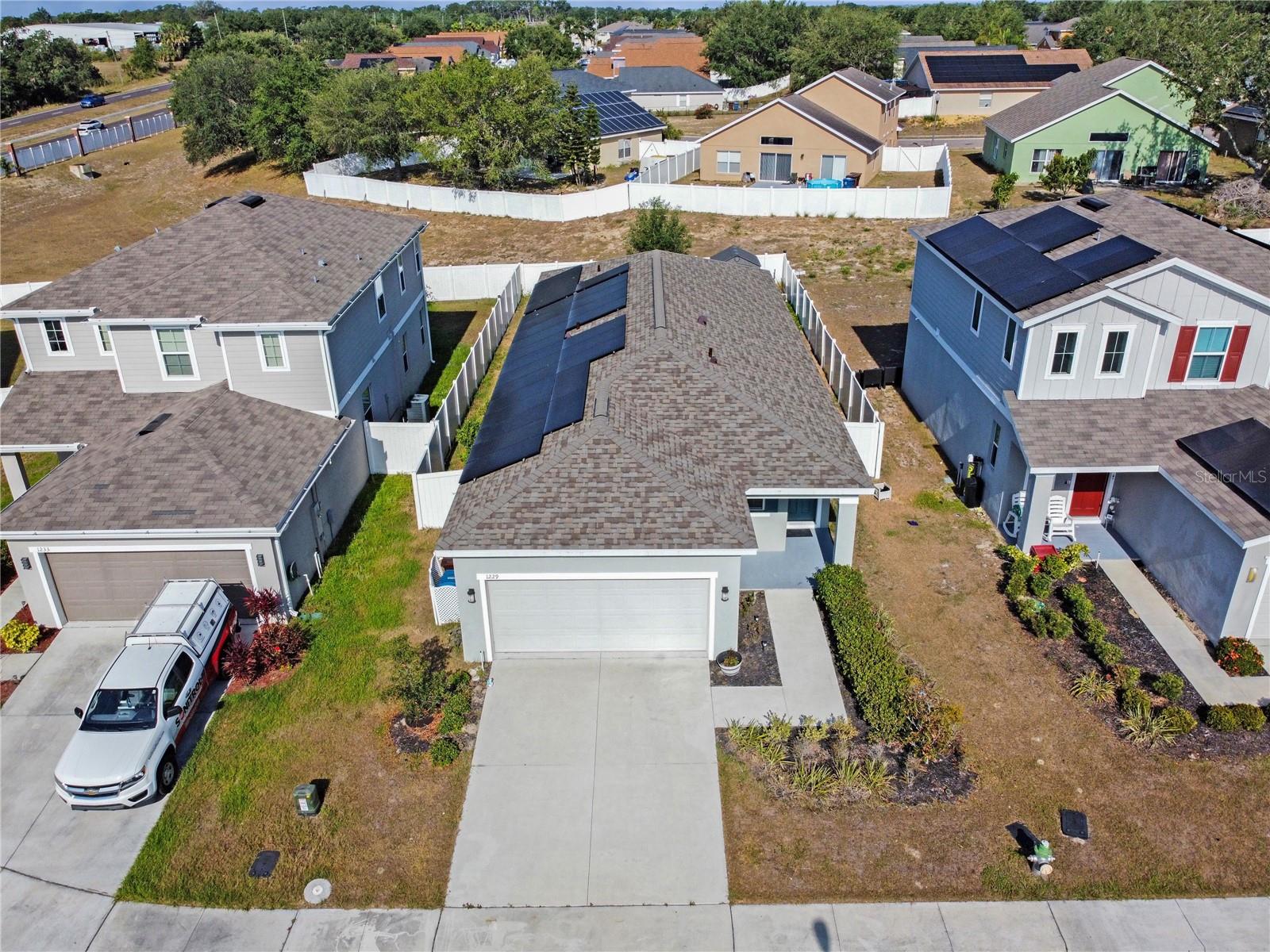 1229 Forest Gate Circle, FL