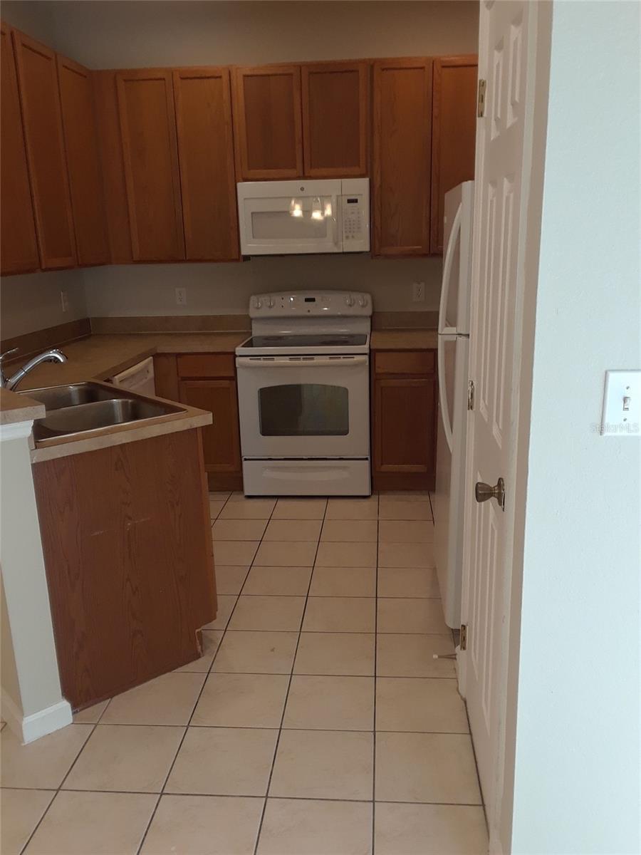 2533 Old Kent Circle, FL