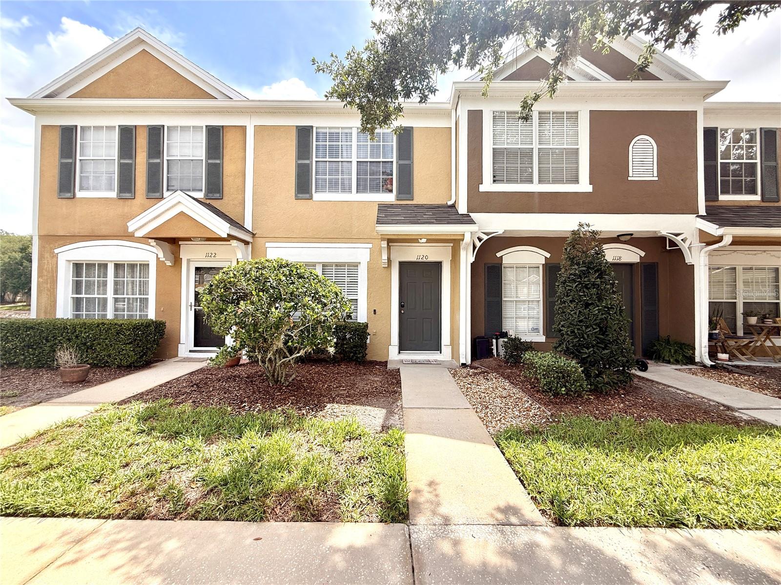 1120 Kennewick Ct, FL