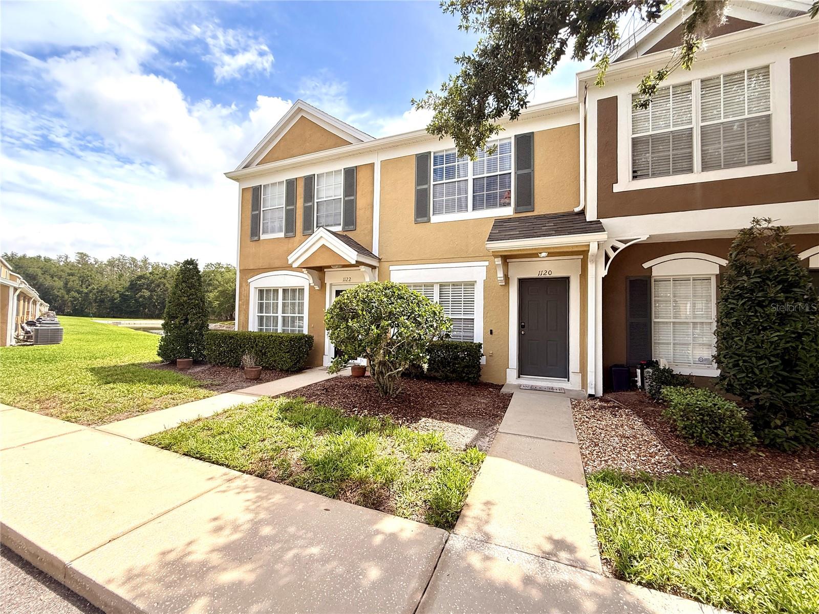 1120 Kennewick Ct, FL