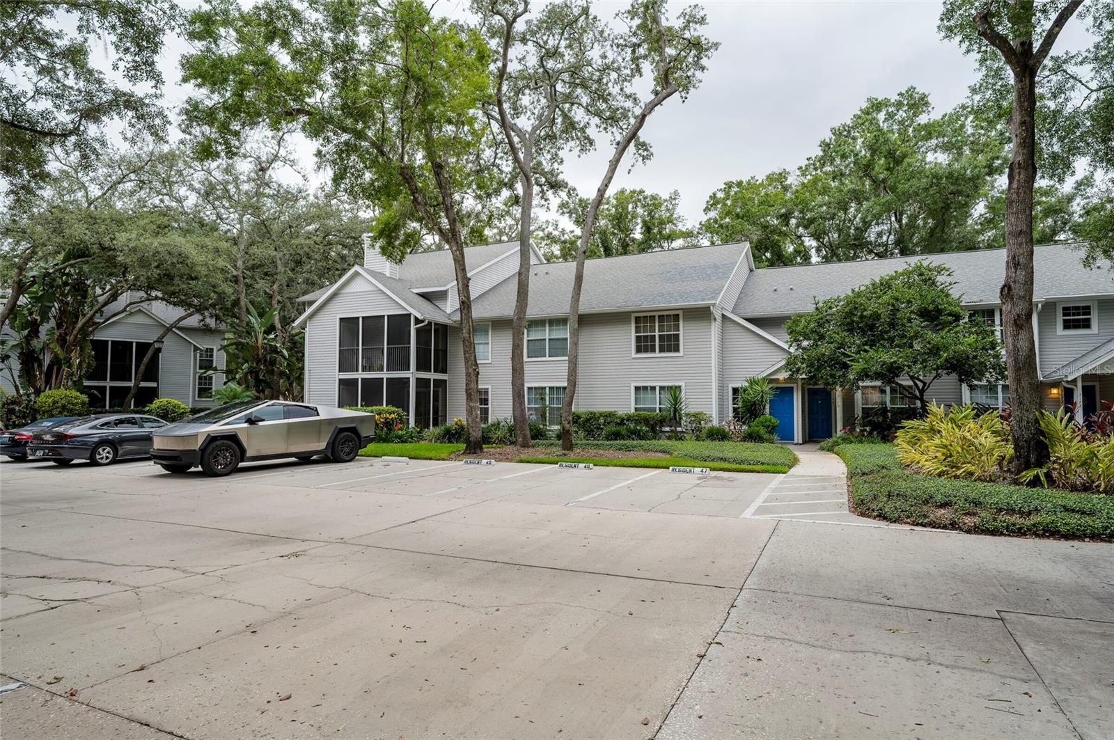 3164 Valley Oaks Drive, FL
