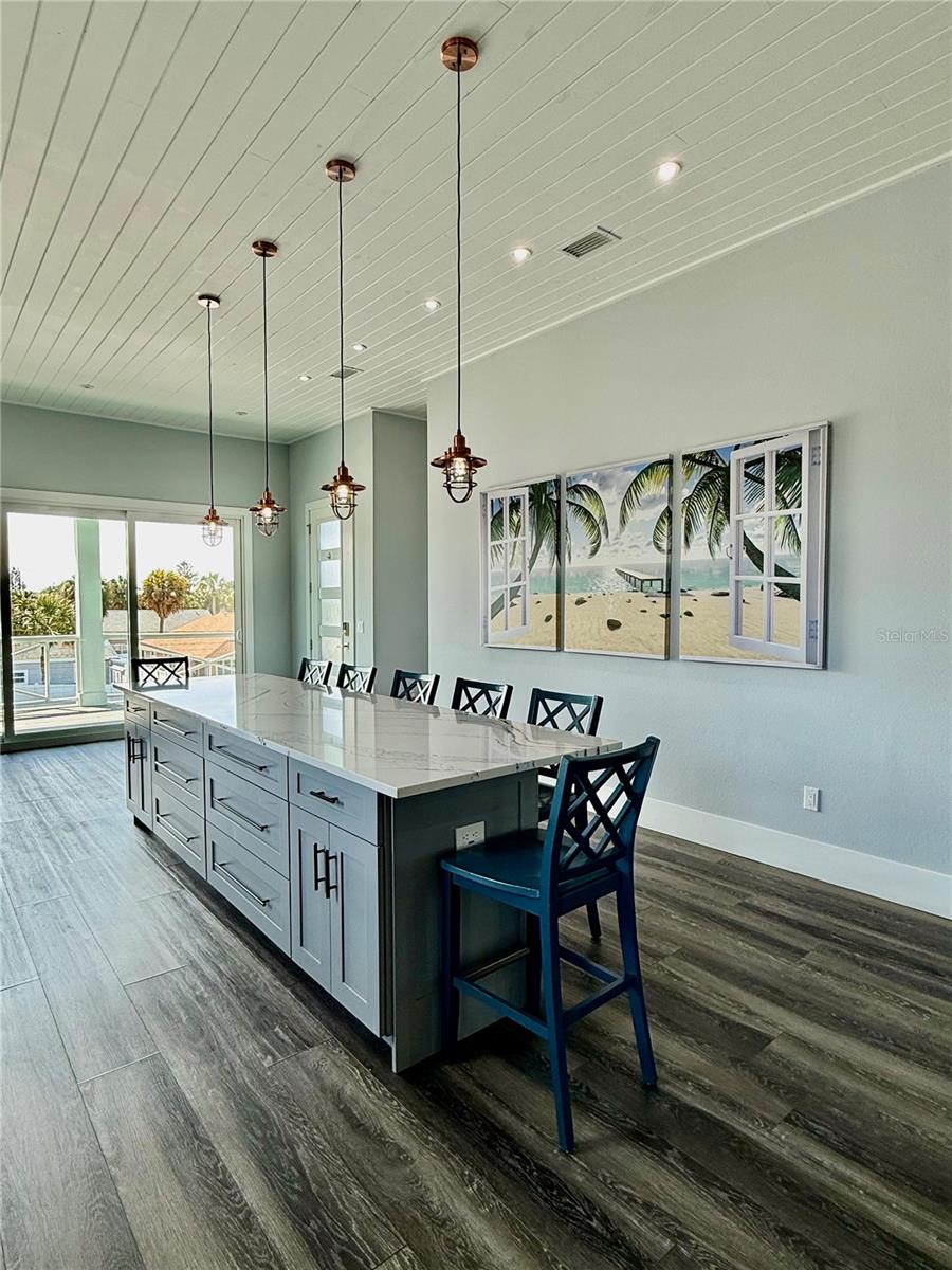 304 7th Street, FL
