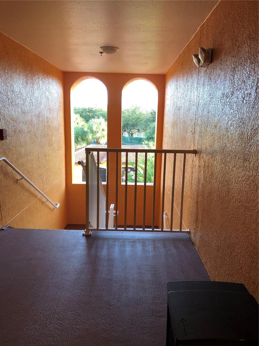 5475 Vineland Road, FL
