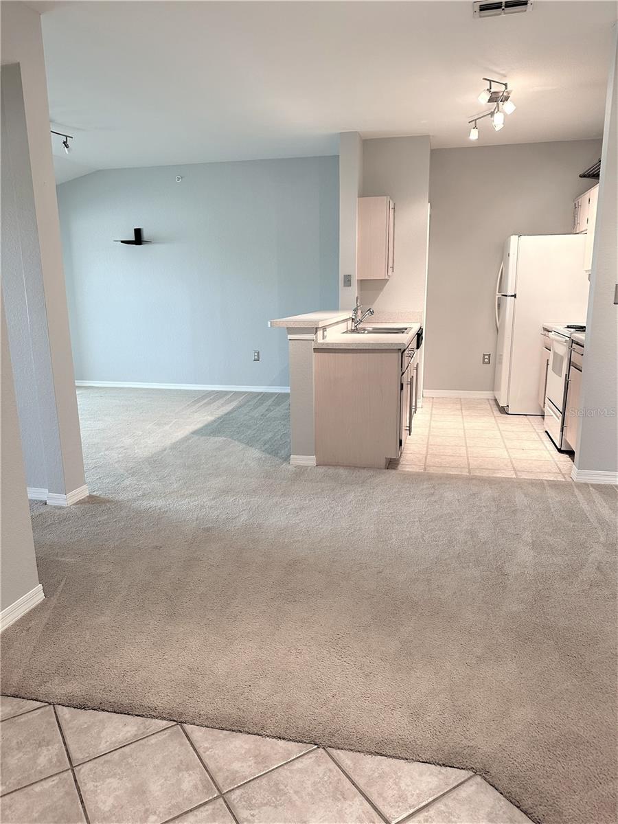 5475 Vineland Road, FL