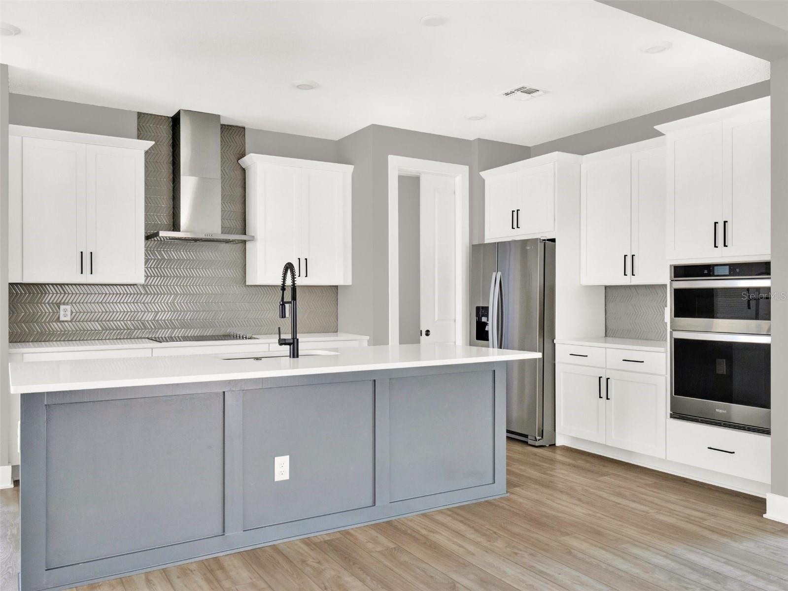 7653 Nemours Parkway, FL