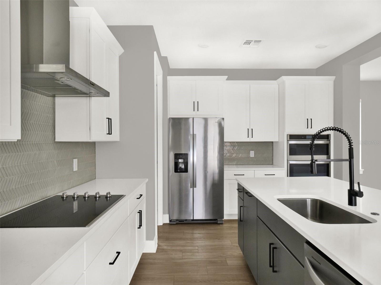 7653 Nemours Parkway, FL