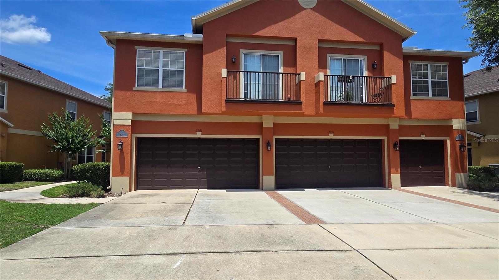 2921 Pine Oak Trail, FL