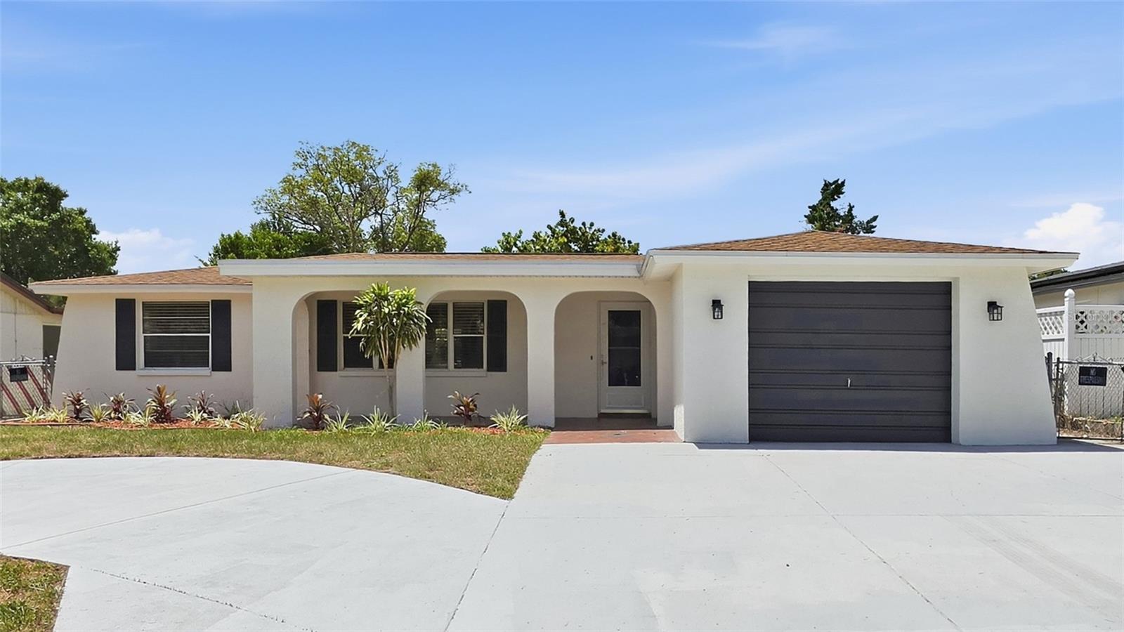 6250 Flag Drive, FL