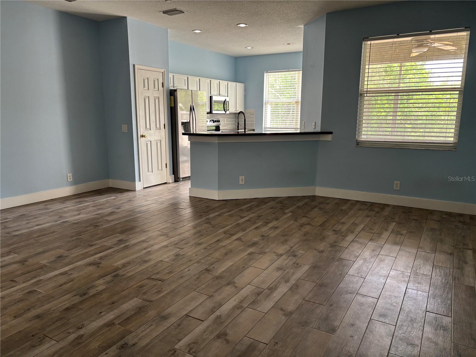 624 Black Lion Drive, FL