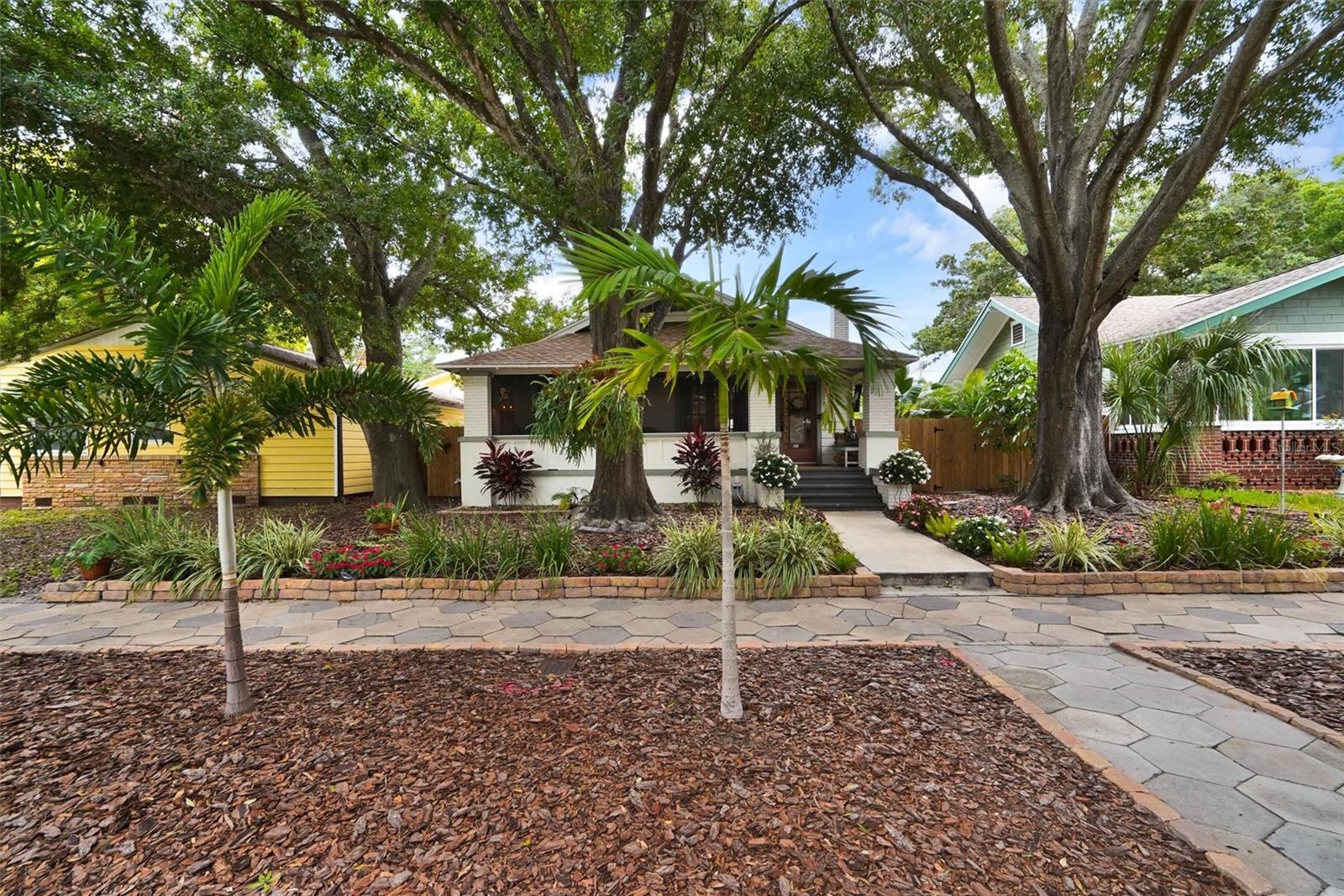 2955 4th Avenue, FL