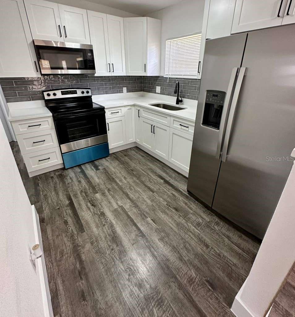 1016 Avenue A, FL