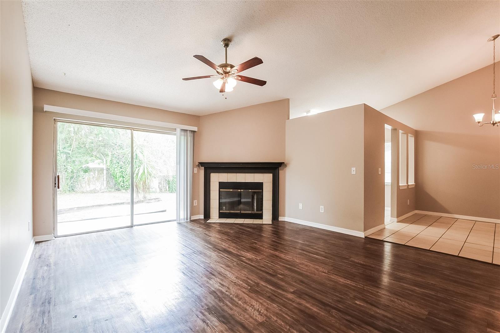337 Mantis Loop, FL