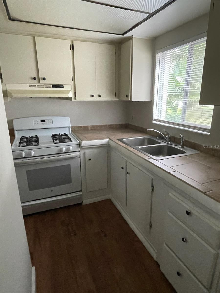2001 San Marcos Drive, FL