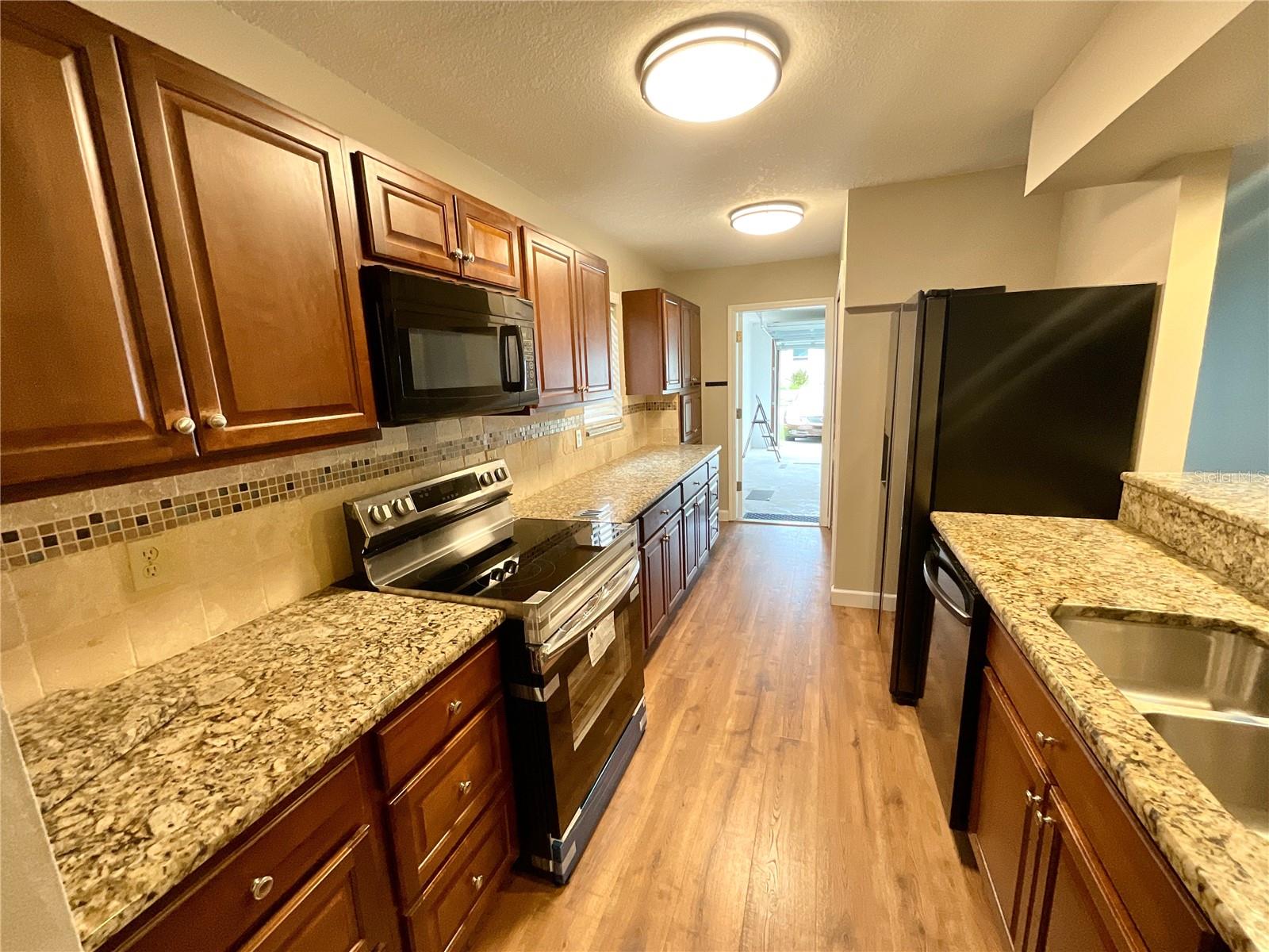 2468 Gulfbreeze Circle, FL