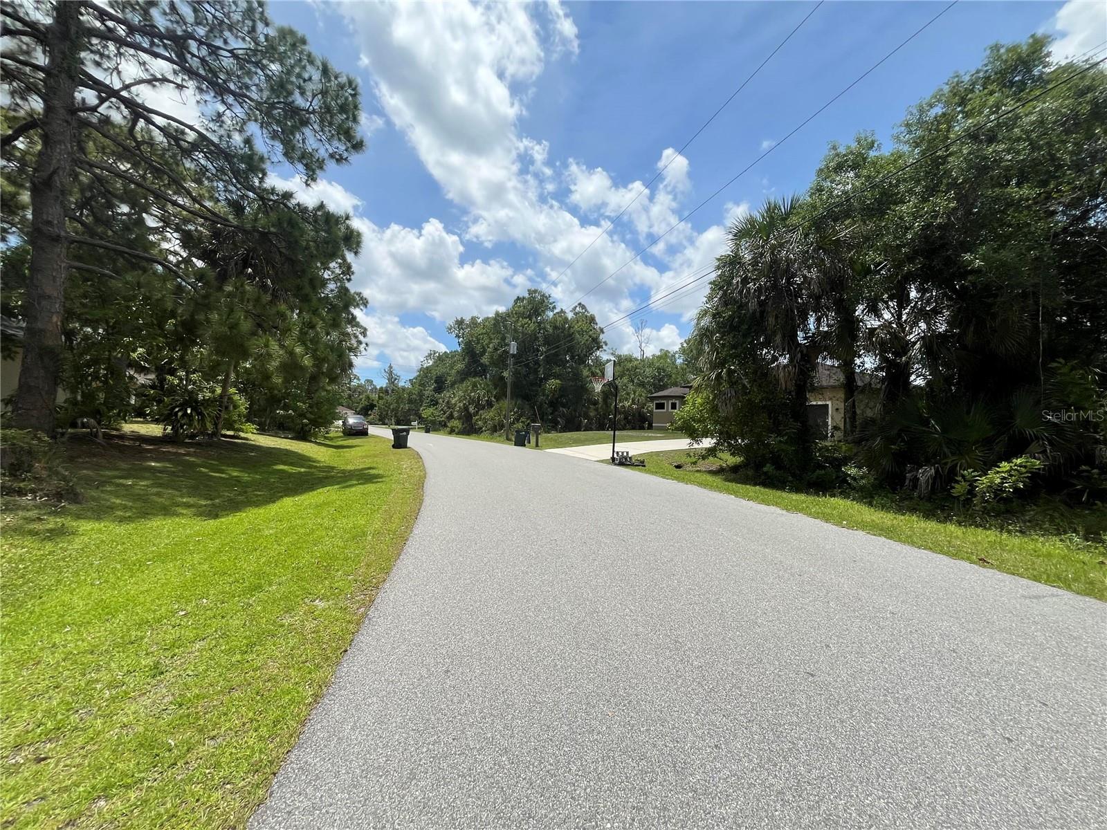 0000 Natural Street, FL