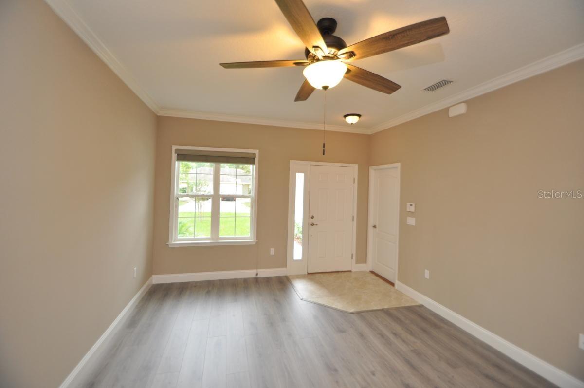 11 Ullynn Place, FL