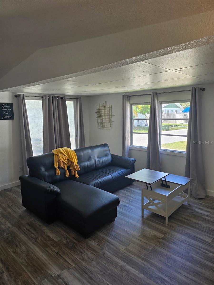 28488 Us Highway 19, FL