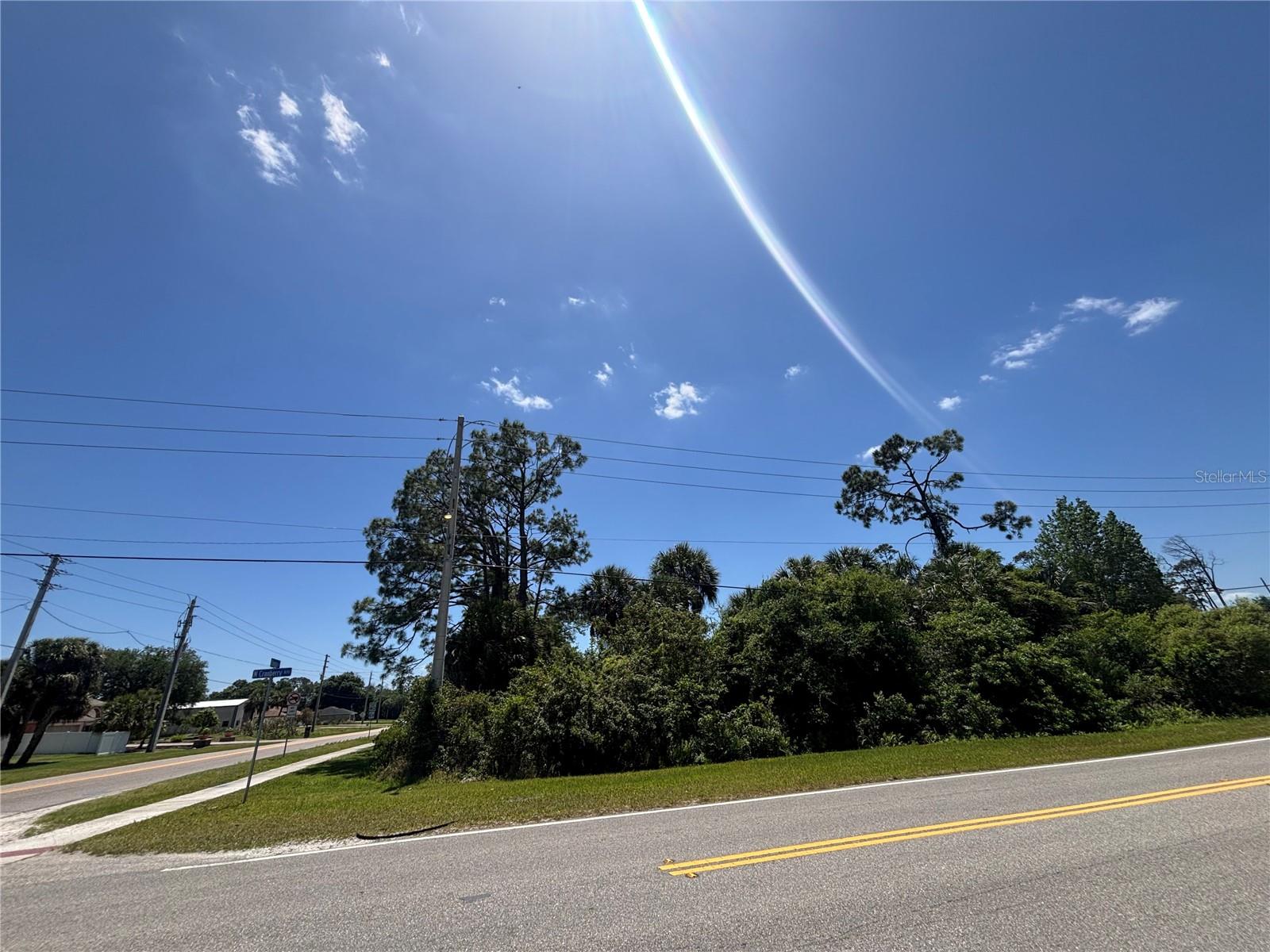 Lot #11 N Chamberlain Boulevard, FL