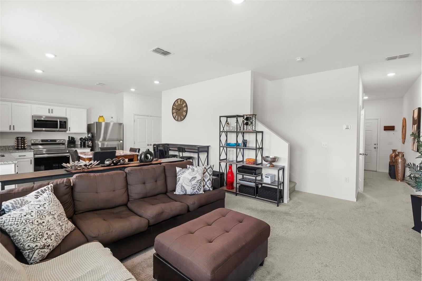 8720 Sportsman Loop, FL