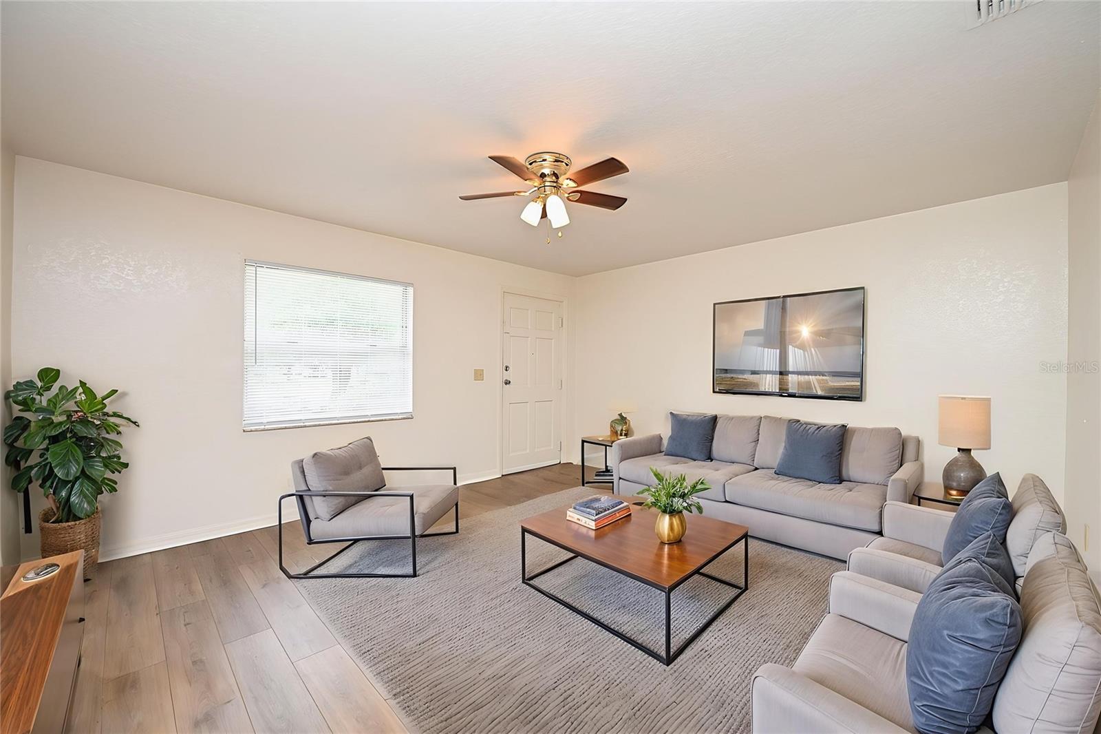 613 Robin Road, FL