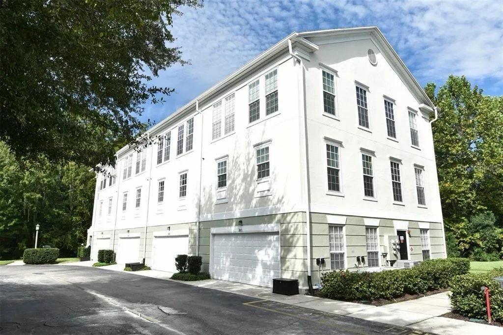 265 Goldenrain Drive, FL