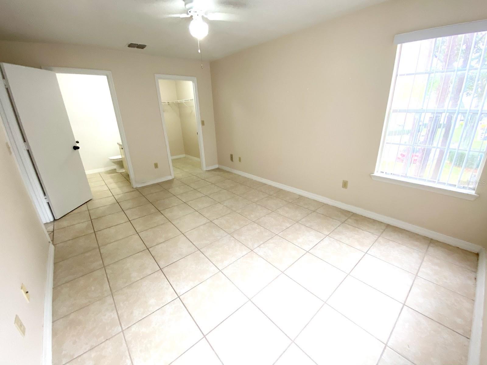 2550 Alafaya Trail, FL