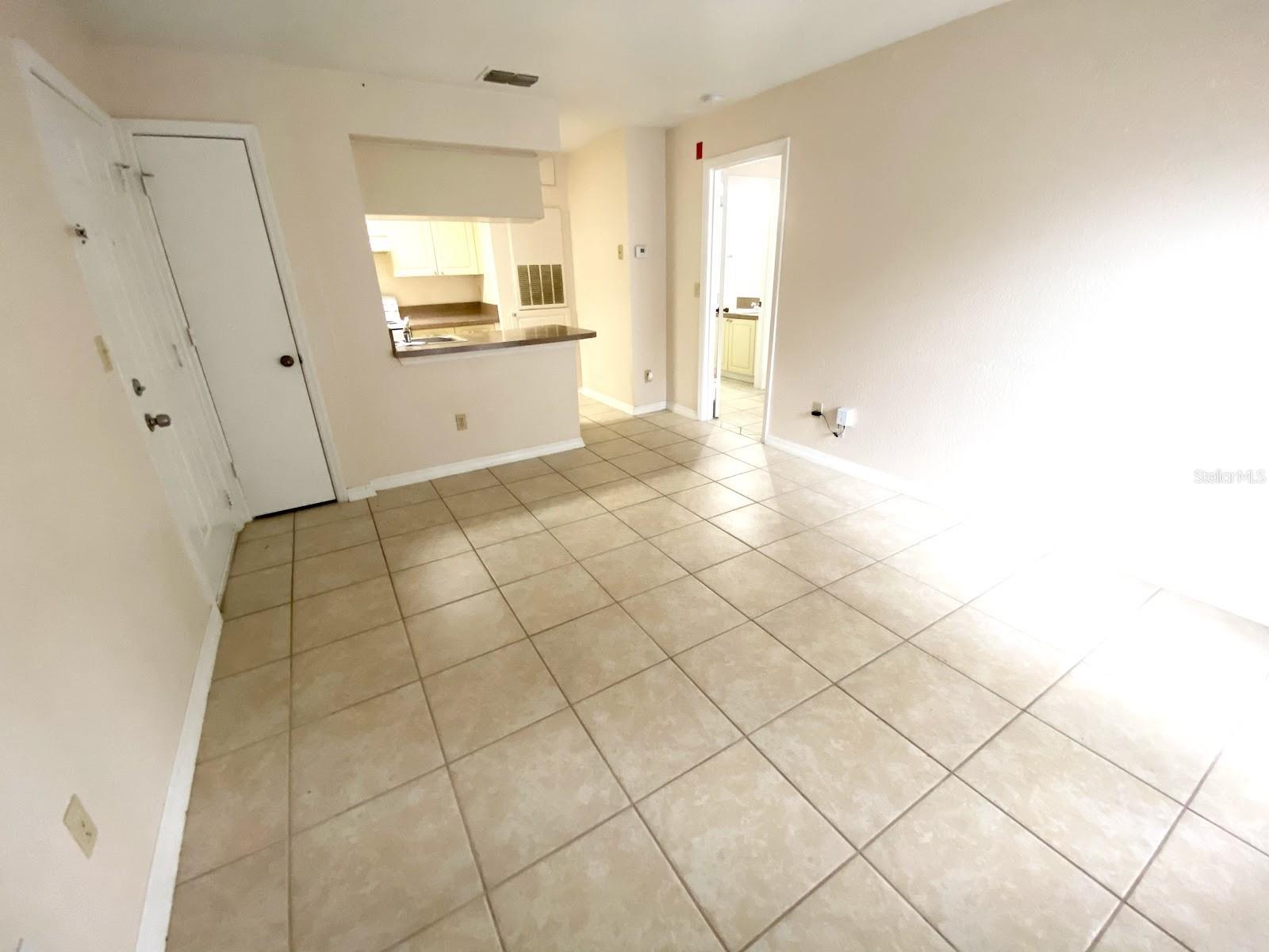 2550 Alafaya Trail, FL