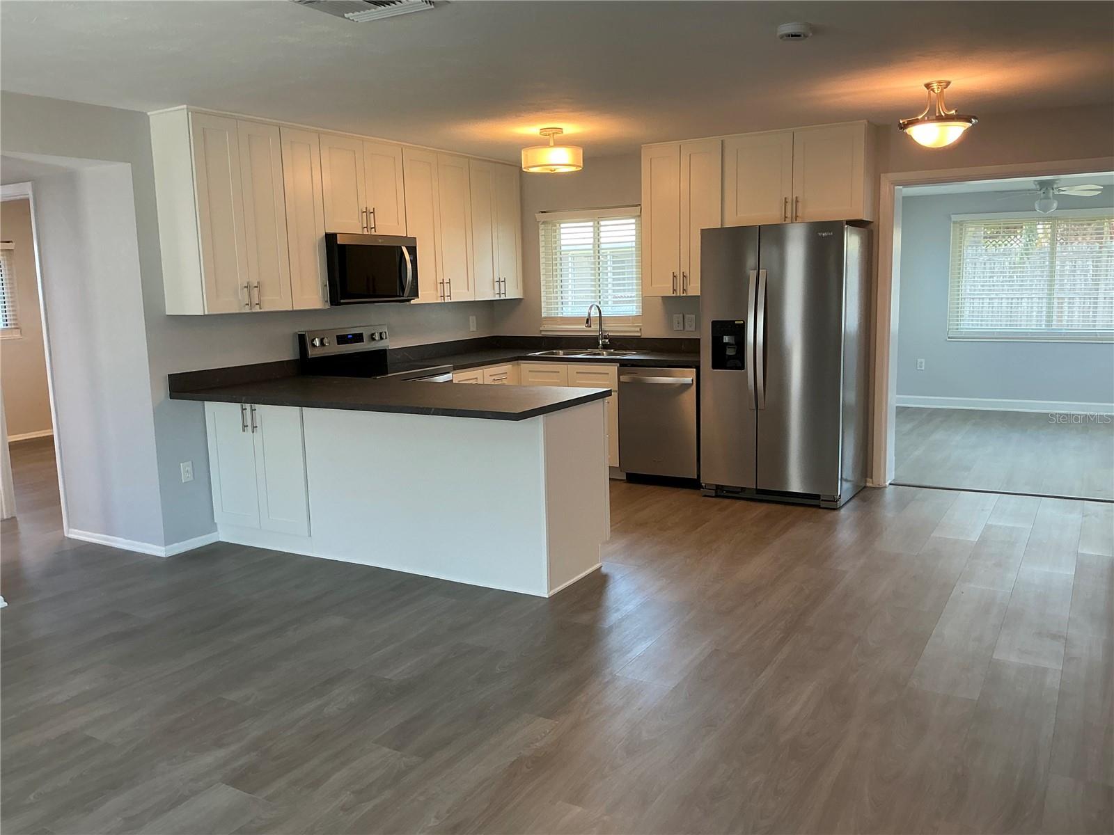 10888 Temple Avenue, FL