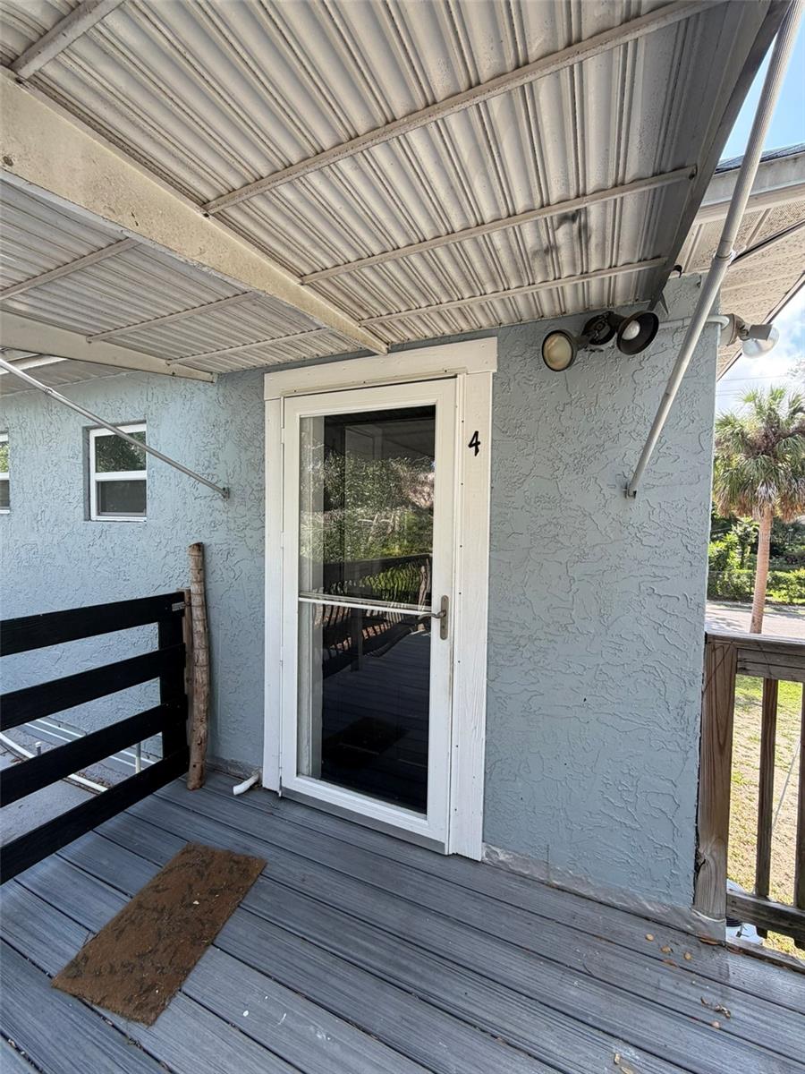 101 Lemon Street, FL