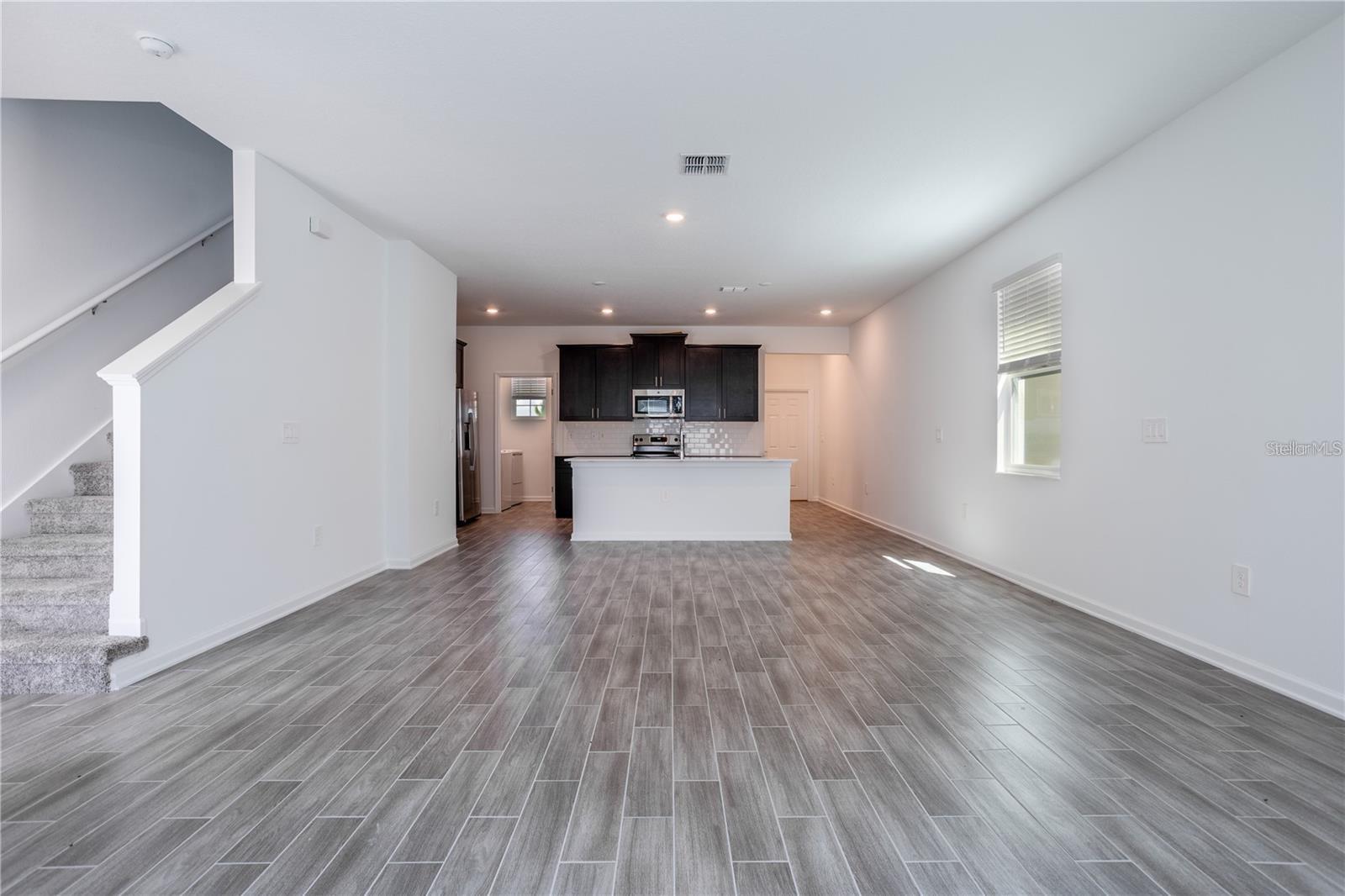 1660 Cross Prairie Parkway, FL