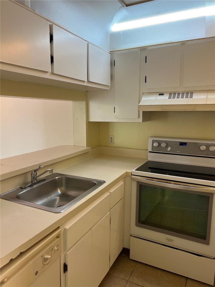 5213 Via Hacienda Circle, FL
