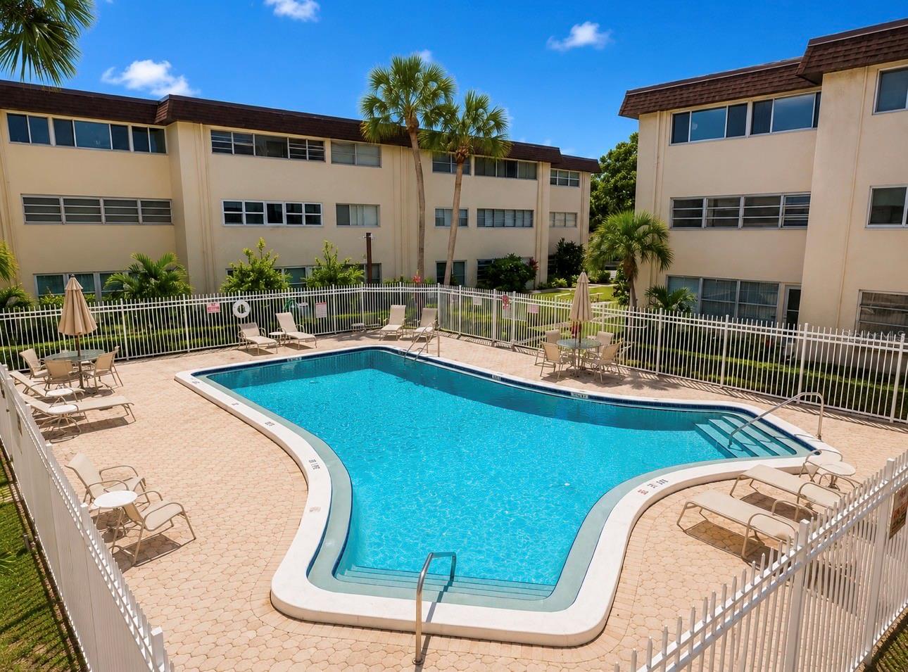 6360 1st Street, FL