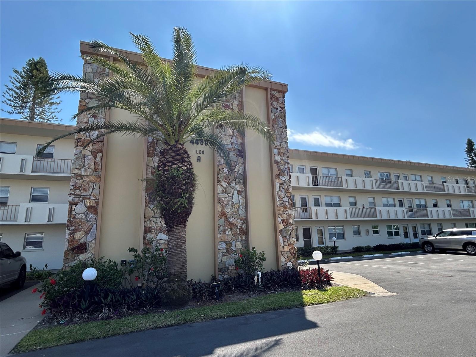 4480 Ironwood Circle, FL
