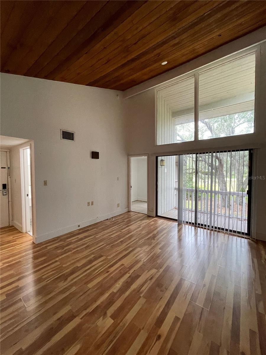 3318 Camelot Drive, FL