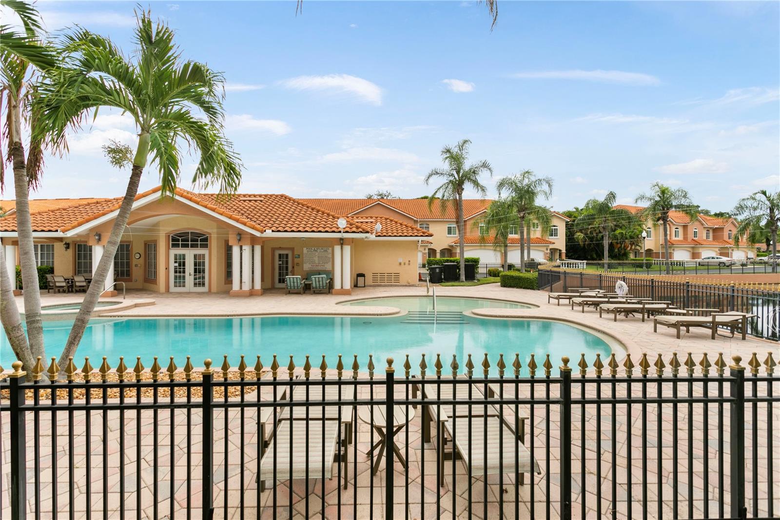 6323 Vista Verde Drive, FL