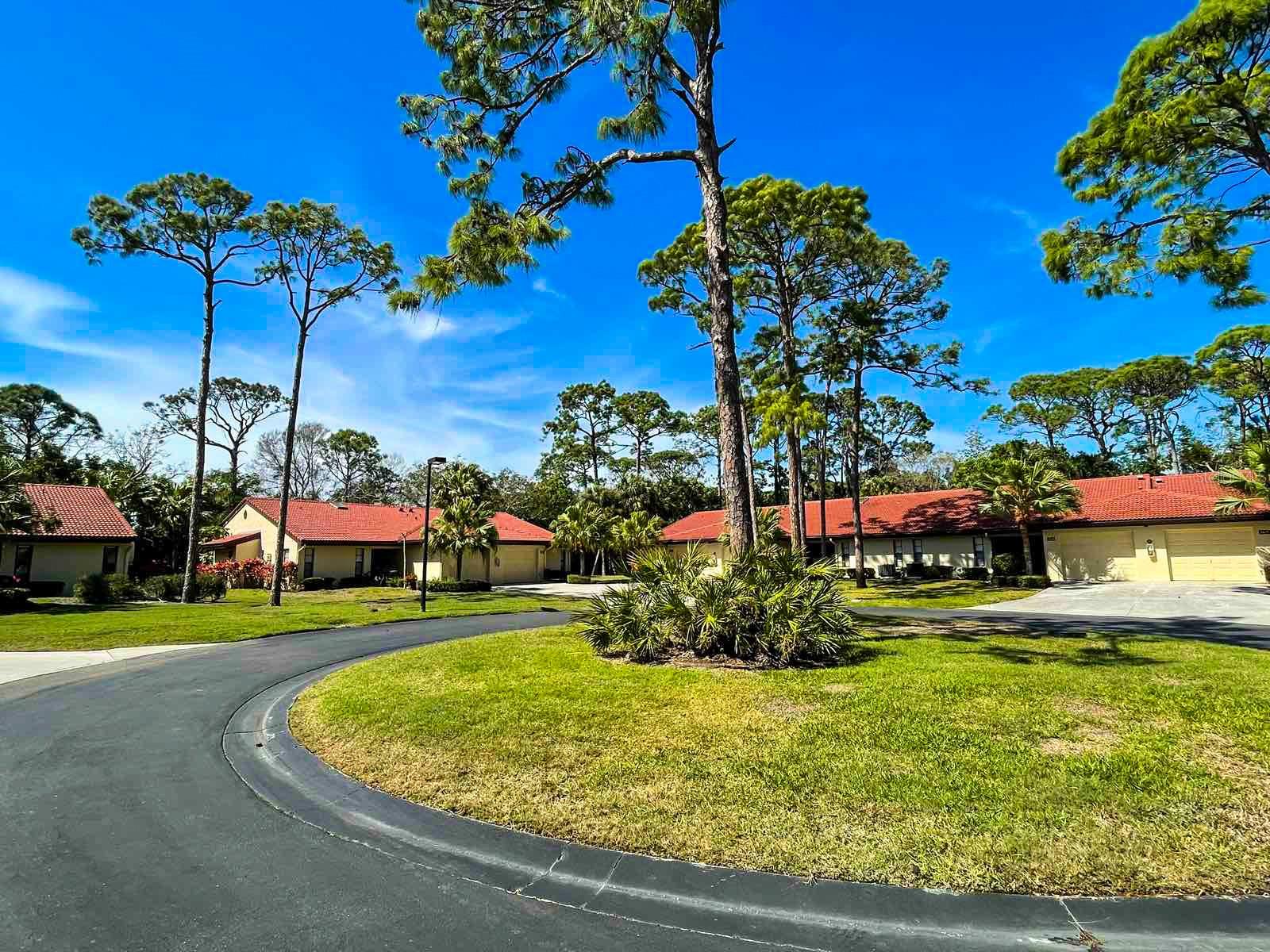 3603 Pine Point Court, FL