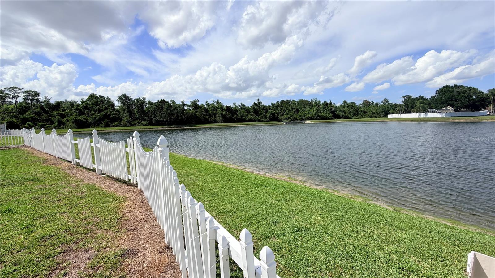 3113 Fairfield Drive, FL