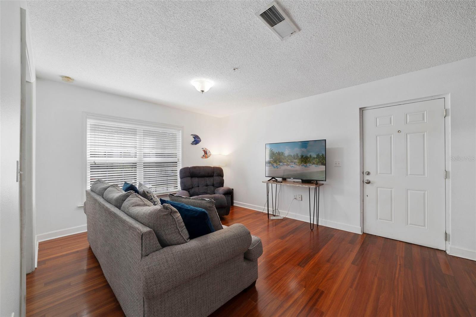 2019 Dixie Belle Drive, FL