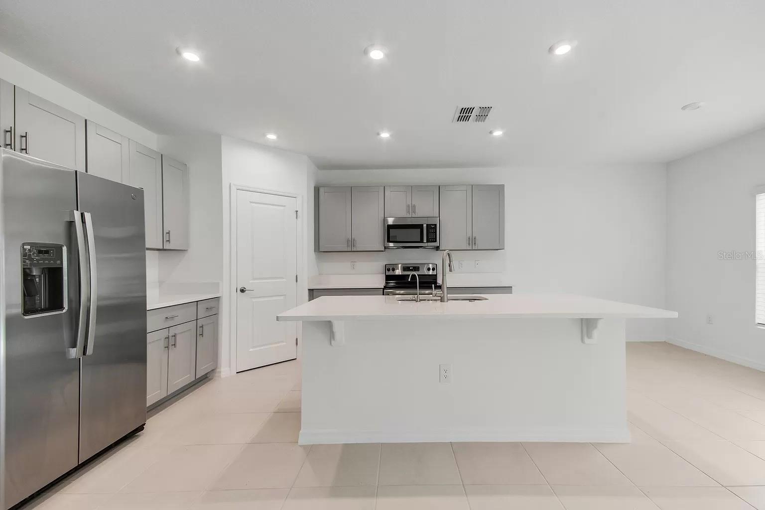 3964 Southern Vista Loop, FL