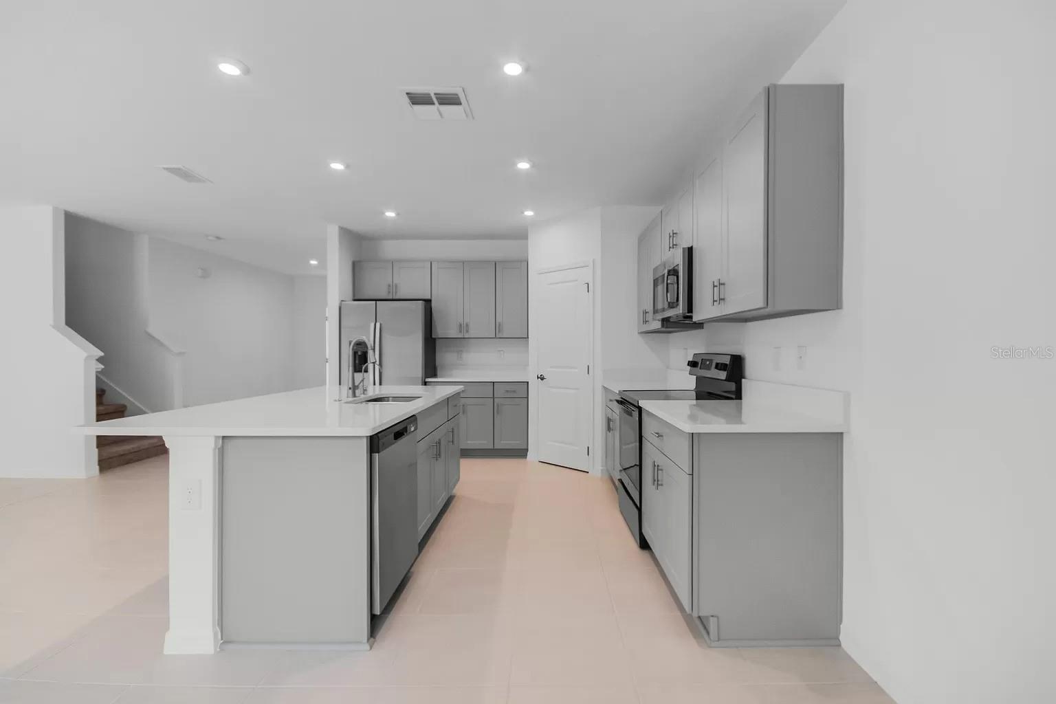 3964 Southern Vista Loop, FL