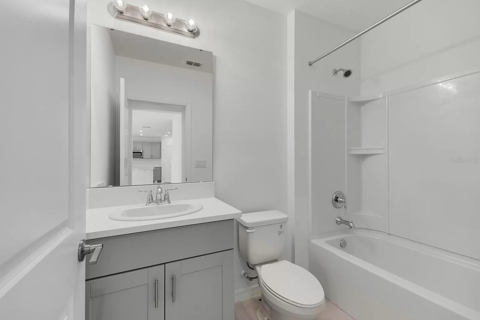 3964 Southern Vista Loop, FL