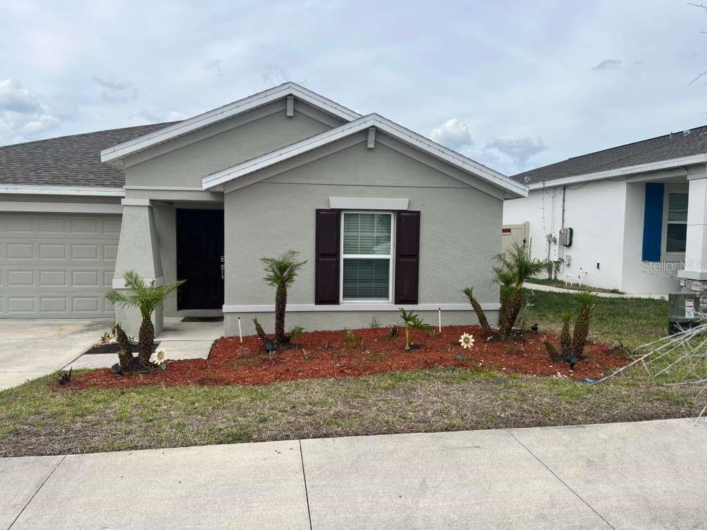 815 Ofanto Way, FL